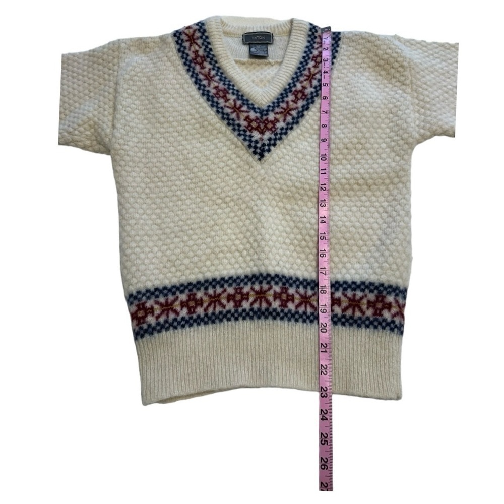 Eaton’s Vintage Wool V-Neck Sweater - Size Small - Picture 9 of 12